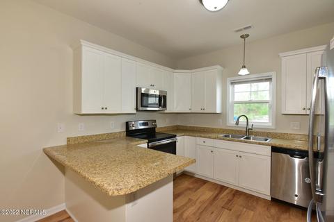 308 S Windy Ridge Rd, Hubert, NC 28539 photo 11