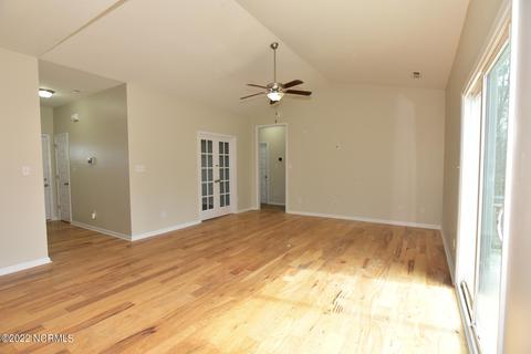 308 S Windy Ridge Rd, Hubert, NC 28539 photo 9