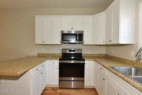 308 S Windy Ridge Rd, Hubert, NC 28539 photo 12