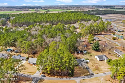 5634 Edith Rd, Ayden, NC 28513 photo 8