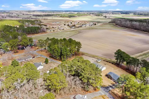 5634 Edith Rd, Ayden, NC 28513 photo 5