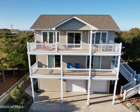111 E Summer Pl, Emerald Isle, NC 28594 photo 2