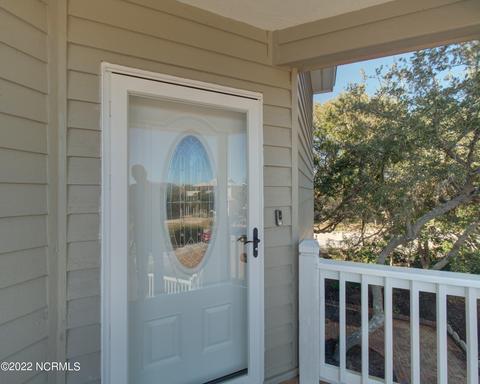 111 E Summer Pl, Emerald Isle, NC 28594 photo 6
