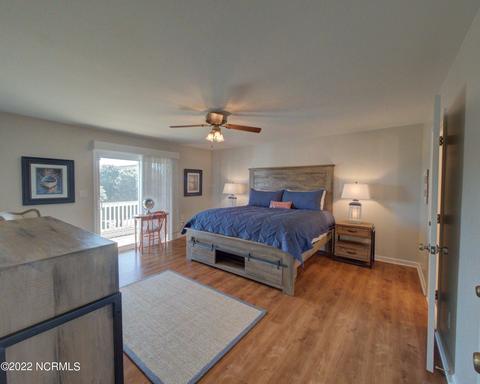 111 E Summer Pl, Emerald Isle, NC 28594 photo 23