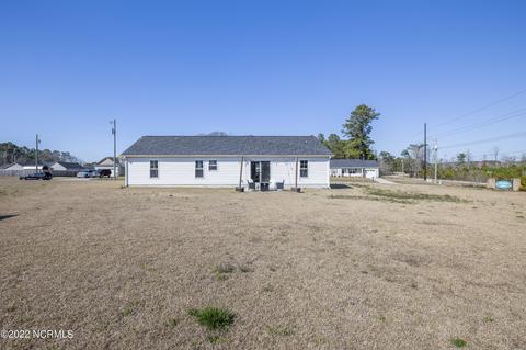 101 Deacons Ridge Rd, Hubert, NC 28539 photo 10