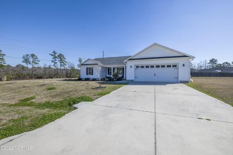 101 Deacons Ridge Rd, Hubert, NC 28539 photo 2