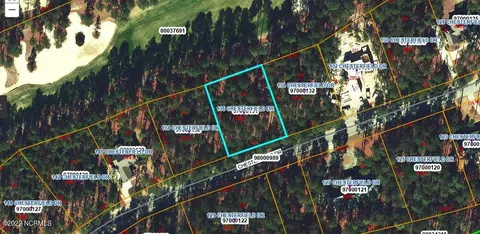 136 Chesterfield Dr, Pinehurst, NC 28374 photo 1