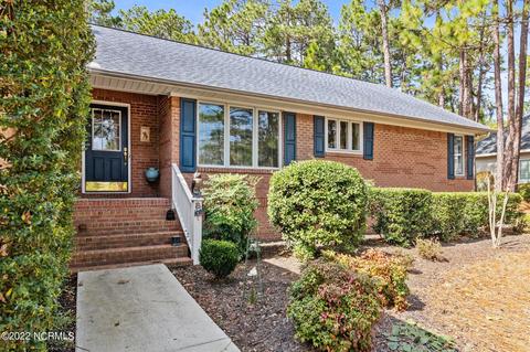 5 Grayson Ln, Pinehurst, NC 28374 photo 2