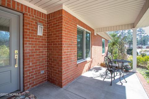 435 Pinehurst Trace Dr, Pinehurst, NC 28374 photo 4