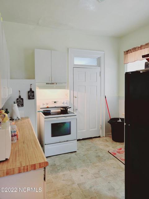 526 Spring St, Hamlet, NC 28345 photo 11