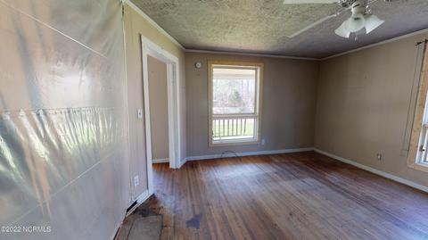 419 Front St, Vass, NC 28394 photo 4