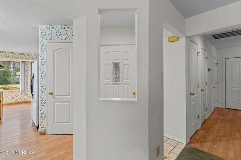 118 Pine Needle Dr, Hampstead, NC 28443 photo 4