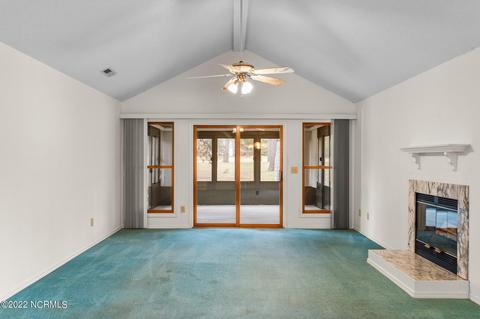 118 Pine Needle Dr, Hampstead, NC 28443 photo 7