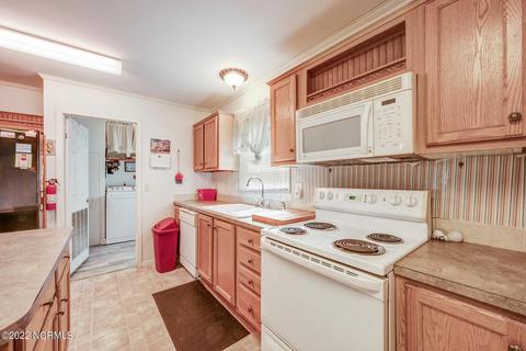 2810 Bailey Rd, Williamston, NC 27892 photo 20