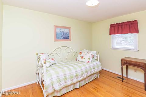 1220 Clinton Rd, Durham, NC 27703 photo 4