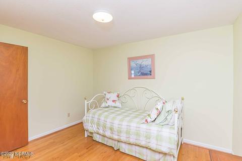 1220 Clinton Rd, Durham, NC 27703 photo 3