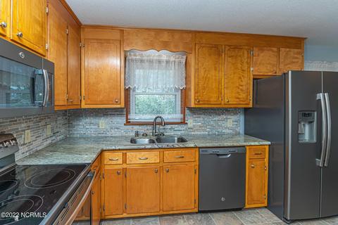 1220 Clinton Rd, Durham, NC 27703 photo 15