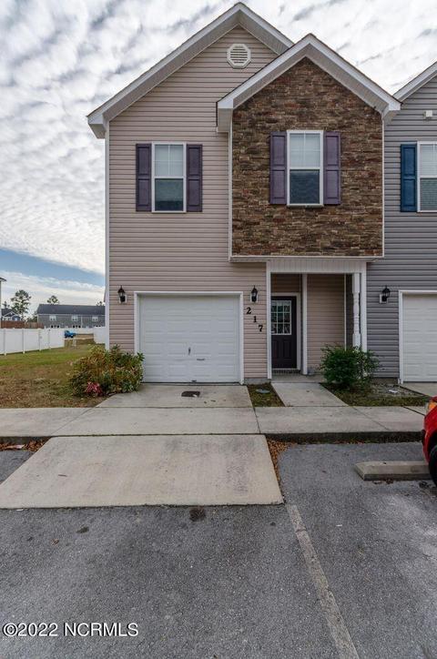 217 Caldwell Loop, Jacksonville, NC 28546 photo 1