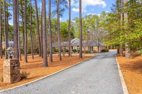 14 Pinewild Dr, Pinehurst, NC 28374 photo 6