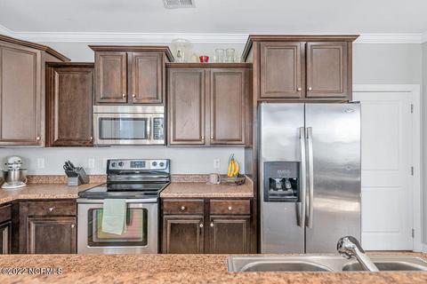 103 Sterncrest Dr, Stella, NC 28582 photo 21