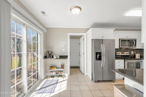 232 Yearling Loop, Jacksonville, NC 28540 photo 13