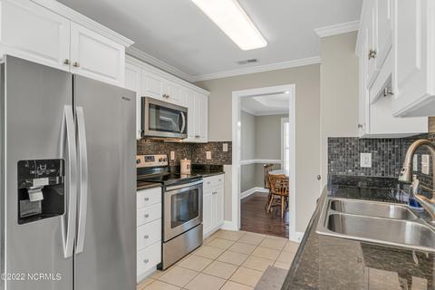 232 Yearling Loop, Jacksonville, NC 28540 photo 15