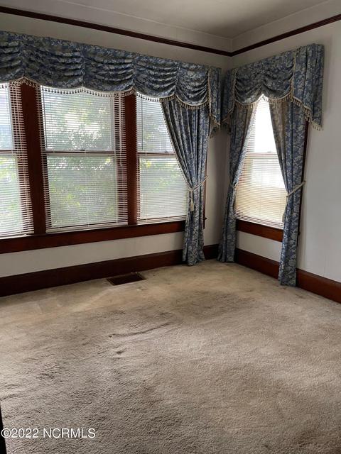 322 Spring St, Hamlet, NC 28345 photo 9