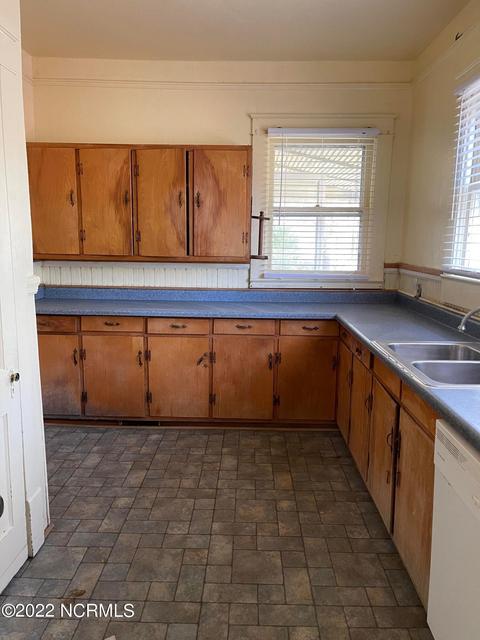 322 Spring St, Hamlet, NC 28345 photo 11