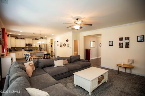 7833 Champlain Dr, Wilmington, NC 28412 photo 10