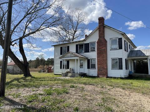 519 Koonce Fork Rd, Richlands, NC 28574 photo 5