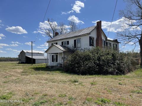 519 Koonce Fork Rd, Richlands, NC 28574 photo 4