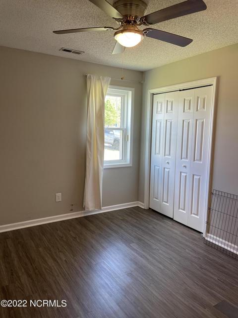 212 S Ginger Dr, Hubert, NC 28539 photo 10