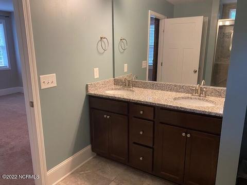1024 Devonshire Trl, Aberdeen, NC 28315 photo 8