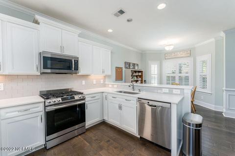 407 Waldorf Way, Hampstead, NC 28443 photo 13