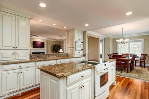 405 Meyer Farm Dr, Pinehurst, NC 28374 photo 14