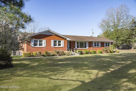 6887 Canetuck Rd, Currie, NC 28435 photo 1