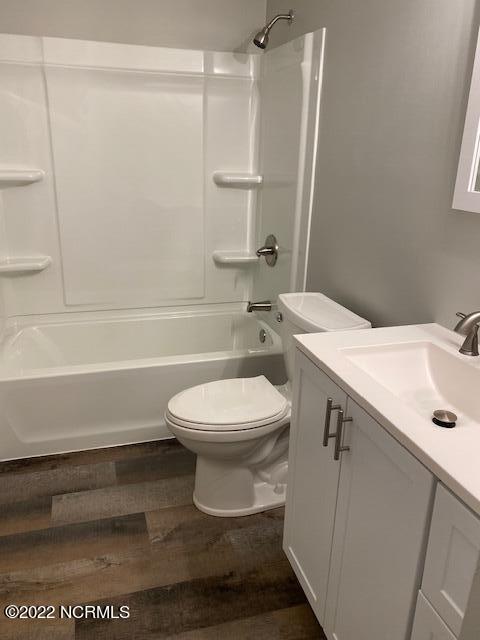 210 E 12th St, Washington, NC 27889 photo 6