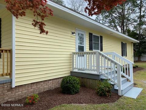 210 E 12th St, Washington, NC 27889 photo 2
