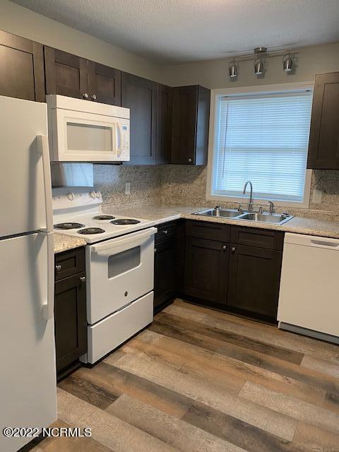 210 E 12th St, Washington, NC 27889 photo 5