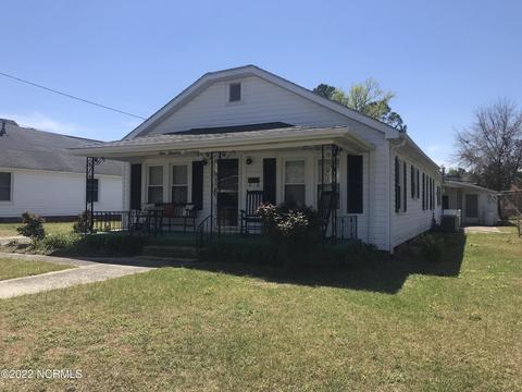 917 E 6th St, Washington, NC 27889 photo 2