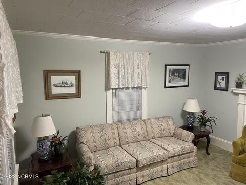 917 E 6th St, Washington, NC 27889 photo 4