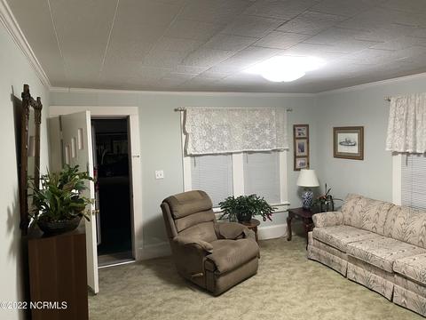 917 E 6th St, Washington, NC 27889 photo 3
