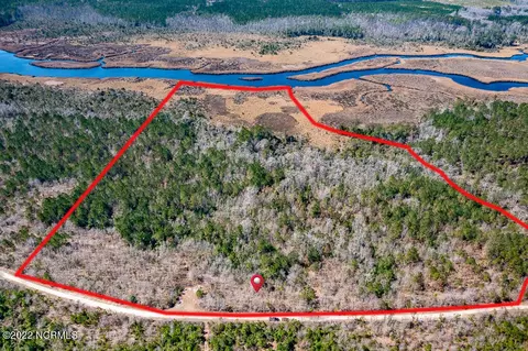 67 John Pollock Road, Grantsboro, NC 28529