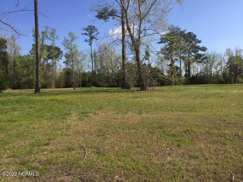 130 Shoreview Dr, New Bern, NC 28562
