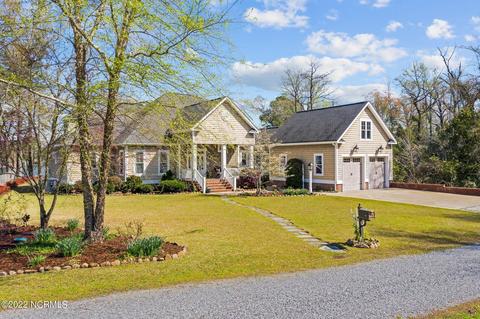 33 N Teachs Point Rd, Bath, NC 27808 photo 1