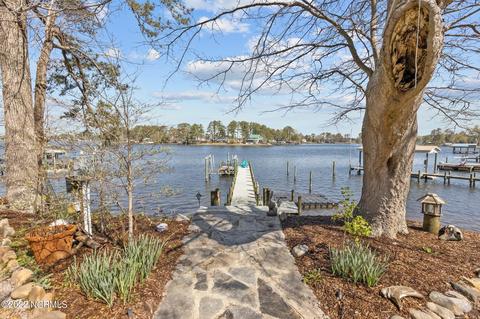 33 N Teachs Point Rd, Bath, NC 27808 photo 19