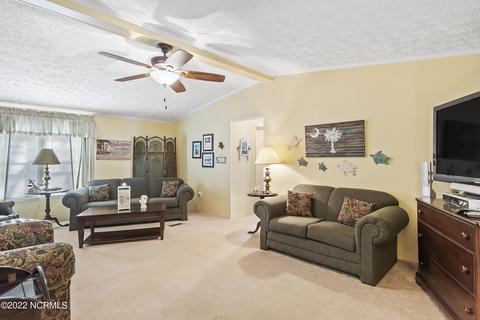 511 Live Oak Dr, Sunset Beach, NC 28468 photo 8