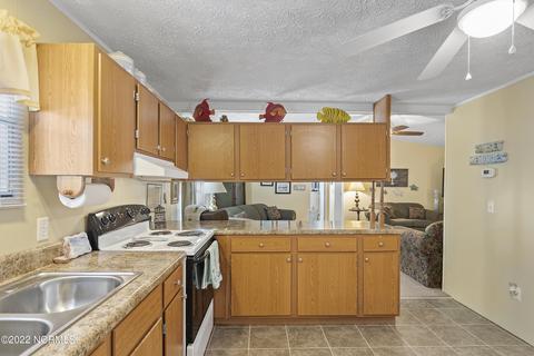 511 Live Oak Dr, Sunset Beach, NC 28468 photo 15