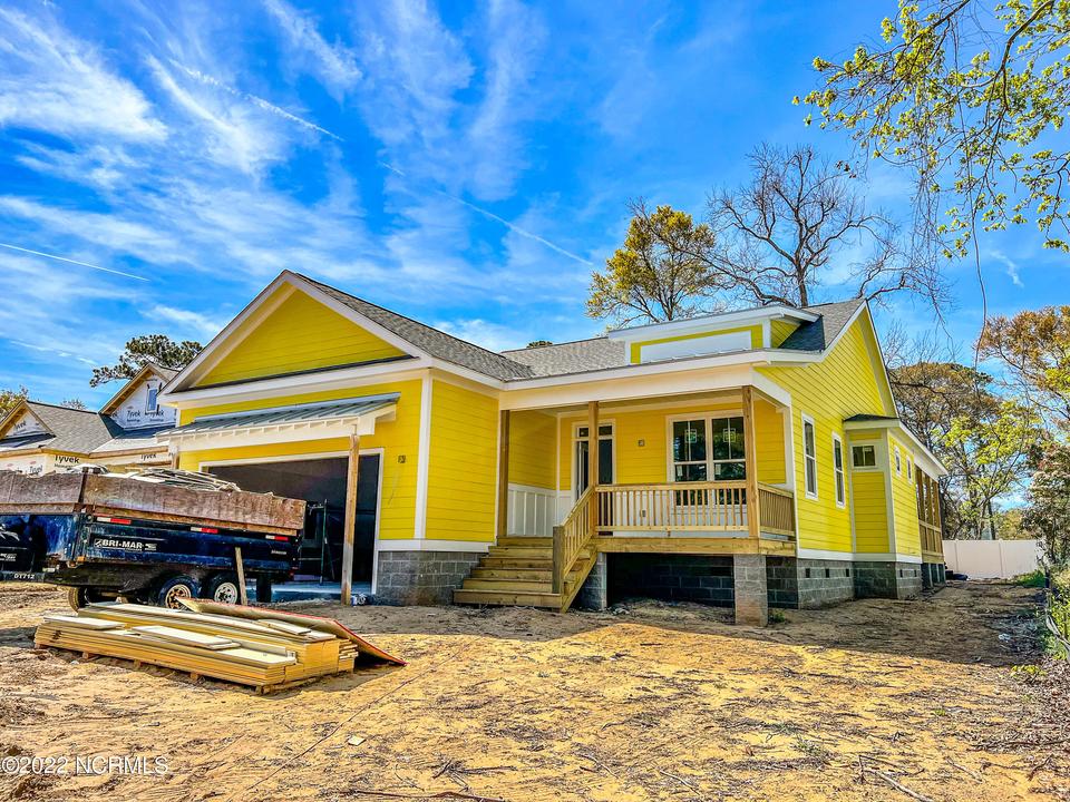 3005 E Yacht Dr, Oak Island, NC 28465 3 Photos MLS 100322166 Movoto