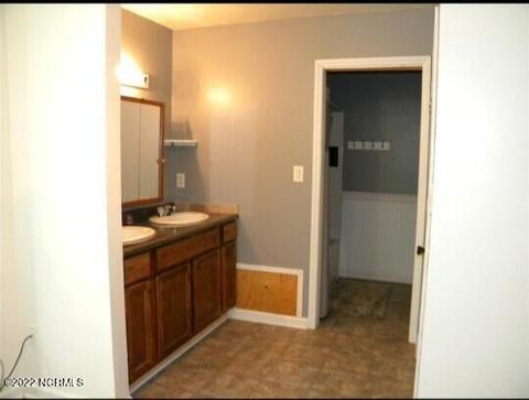 415 E Volant St, Hubert, NC 28539 photo 21
